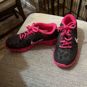 Nike girls size  5Y leopard and Barbie pink shoes with Swarovski crystals